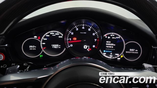 Porsche Panamera 2018 — photo 11