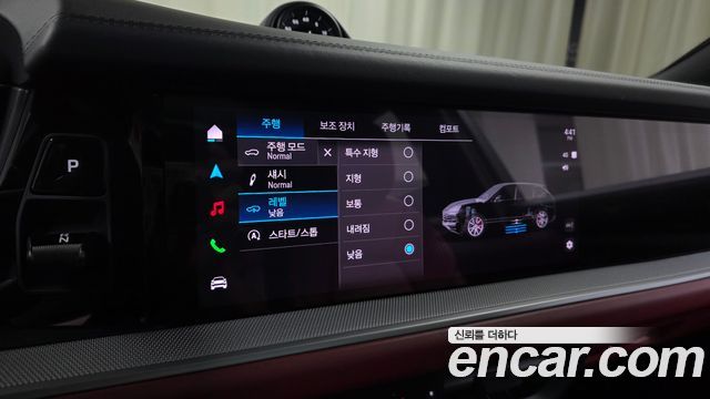 Porsche Cayenne 2024 — photo 22