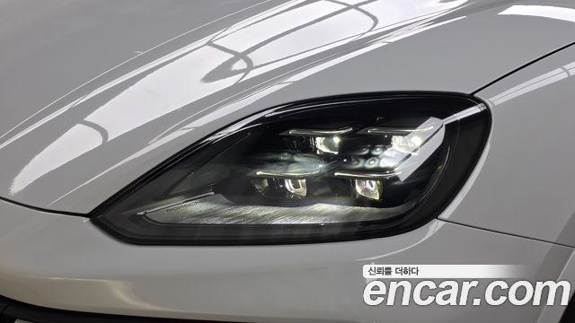 Porsche Cayenne 2024 — photo 8