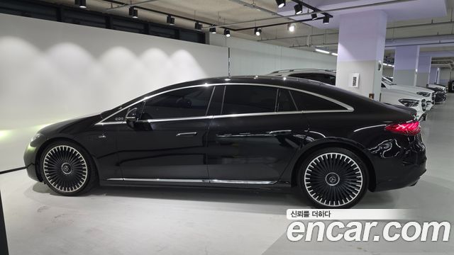 Mercedes-Benz EQS 2024 — photo 8