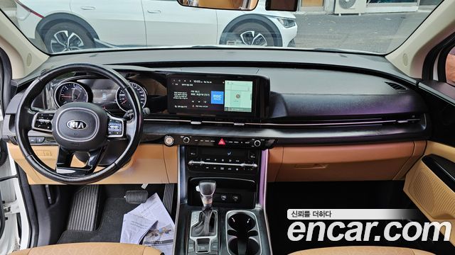 Kia Canival 2021 — photo 11