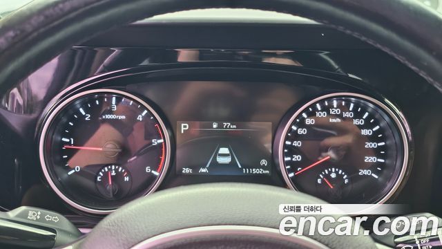 Kia Canival 2021 — photo 16