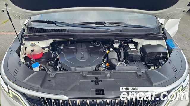 Kia Canival 2021 — photo 20