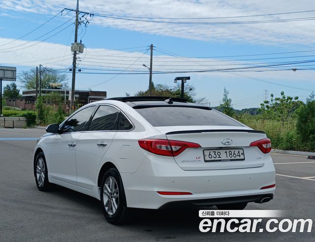 Hyundai Sonata 2015 — photo 18