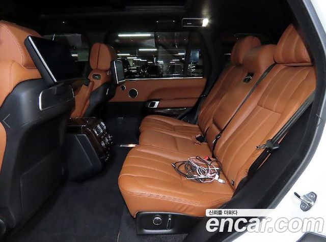 Land Rover Range Rover 2017 — photo 7