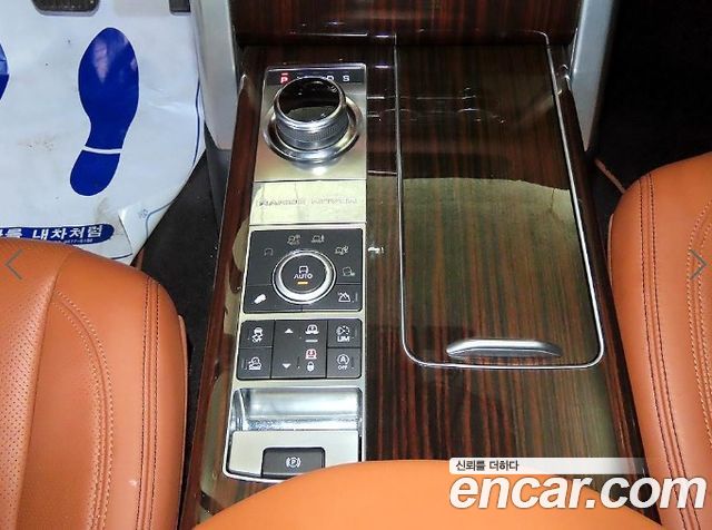 Land Rover Range Rover 2017 — photo 12