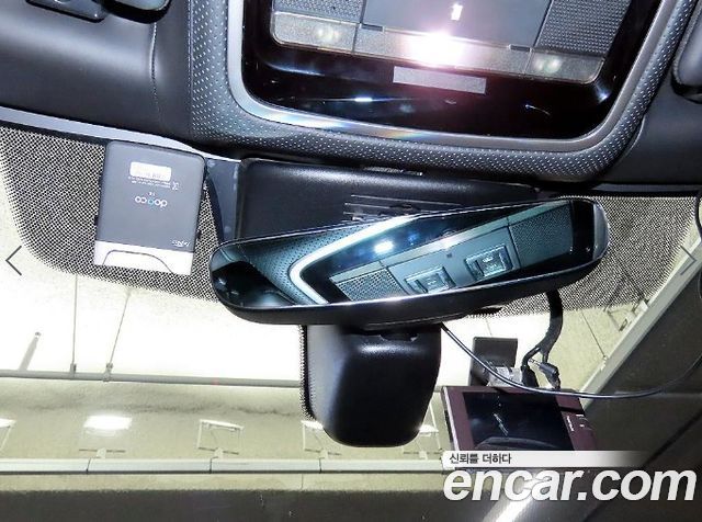 Land Rover Range Rover 2017 — photo 13