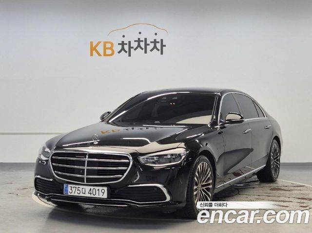 Mercedes-Benz S-Class 2022 — photo 1