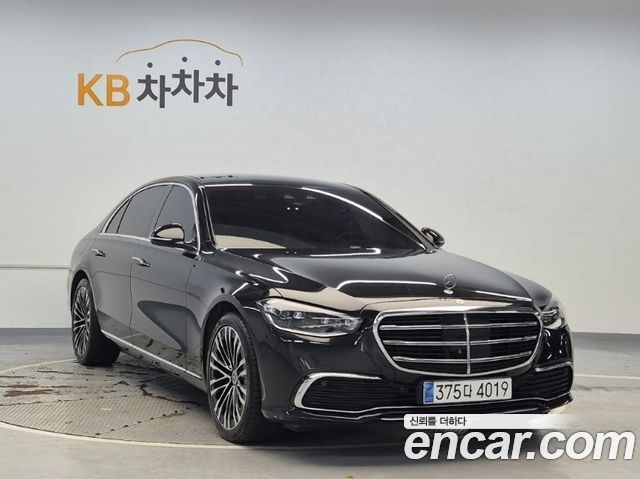 Mercedes-Benz S-Class 2022 — photo 3