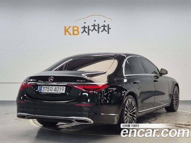 Mercedes-Benz S-Class 2022 — photo 4