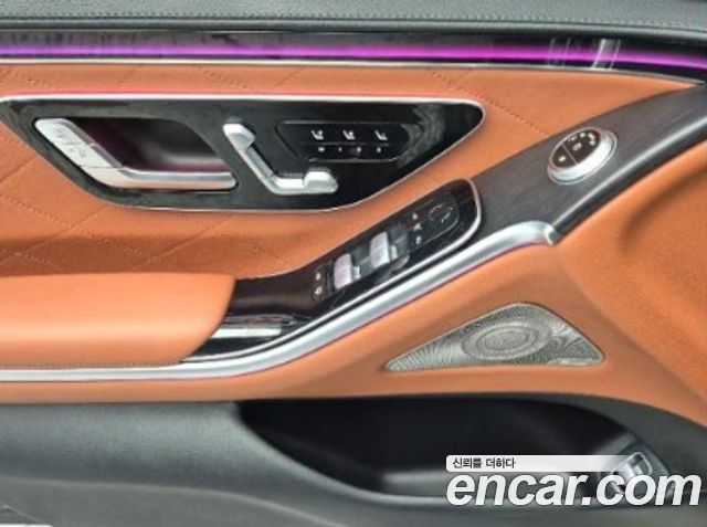 Mercedes-Benz S-Class 2022 — photo 14