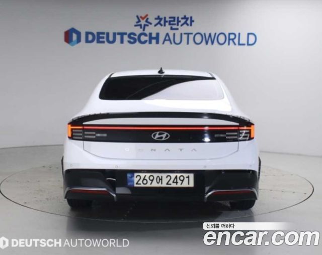 Hyundai Sonata 2025 — photo 4