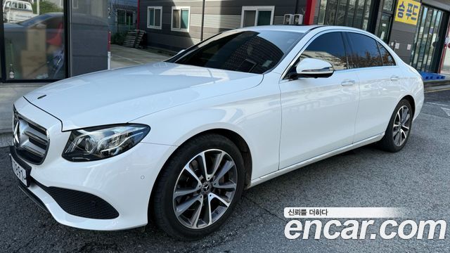 Mercedes-Benz E-Class 2019 — photo 3