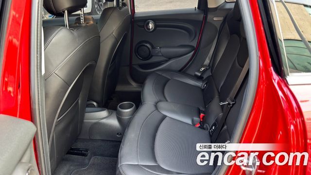 Mini Cooper 2016 — photo 10