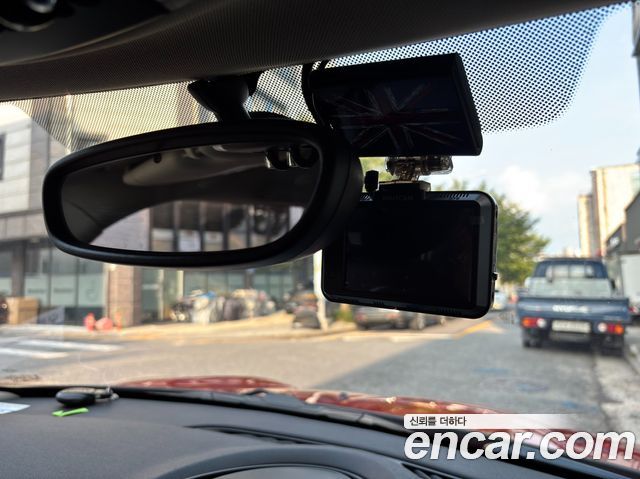 Mini Cooper 2016 — photo 13