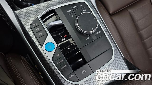 BMW i4 2024 — photo 12