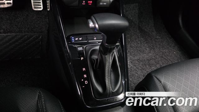 Kia Stonic 2020 — photo 9