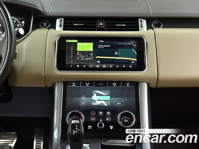 Land Rover Range Rover Sport 2018 — photo 15