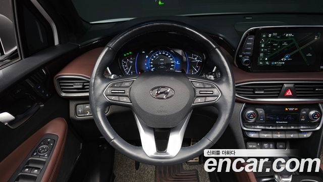 Hyundai Santafe 2019 — photo 12