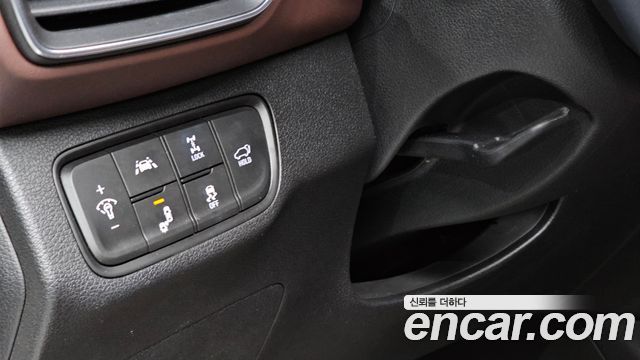 Hyundai Santafe 2019 — photo 13