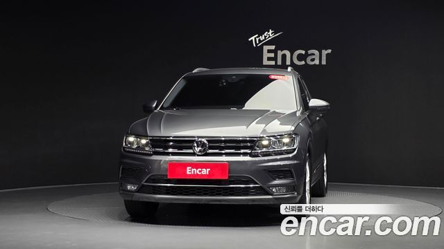 Volkswagen Tiguan 2020 — photo 3