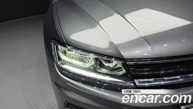 Volkswagen Tiguan 2020 — photo 8