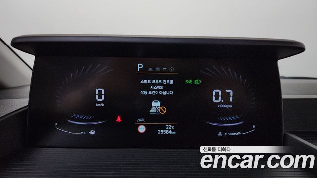 Hyundai Staria 2022 — photo 11