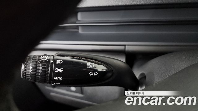 Hyundai Staria 2022 — photo 30