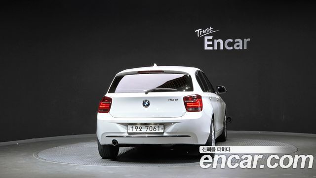 BMW 1-Series 2015 — photo 4
