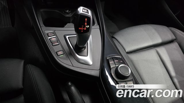 BMW 1-Series 2015 — photo 9