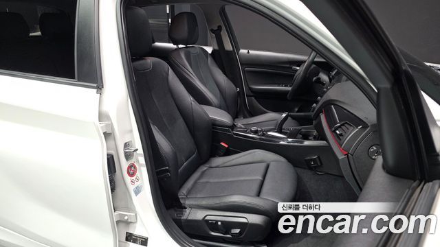 BMW 1-Series 2015 — photo 11