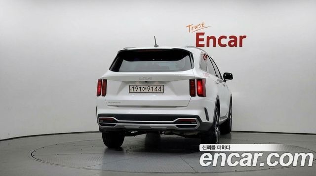 Kia Sorento 2023 — photo 4
