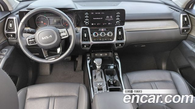 Kia Sorento 2023 — photo 7