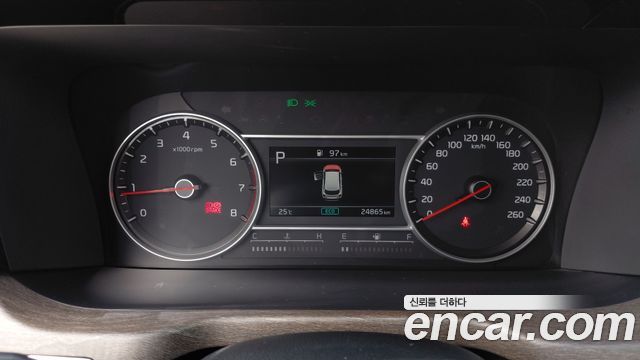 Kia Sorento 2023 — photo 8