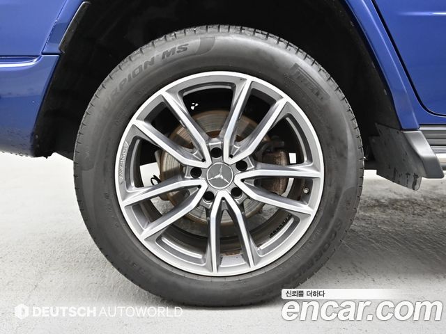 Mercedes-Benz G-Class 2025 — photo 5