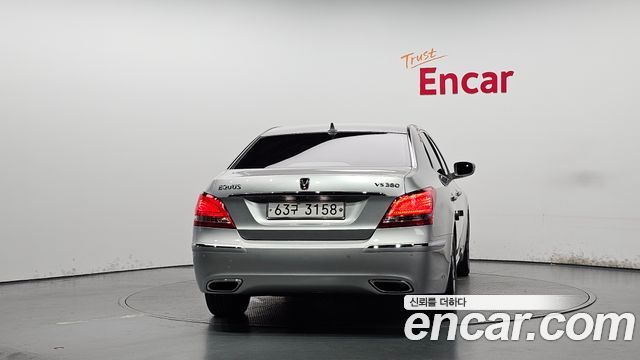 Hyundai Equus 2010 — photo 4