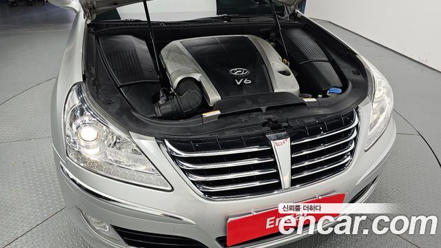 Hyundai Equus 2010 — photo 6
