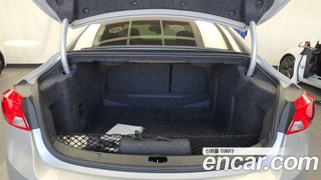 Chevrolet Korea Impala 2016 — photo 26