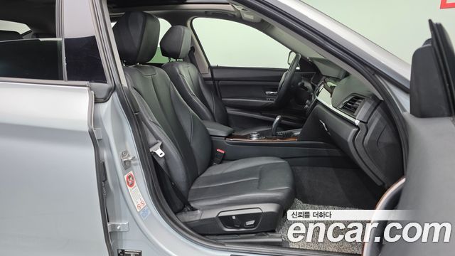 BMW Gran Turismo 2015 — photo 11