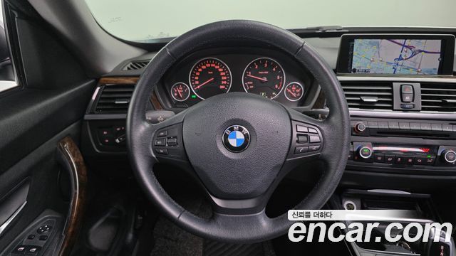 BMW Gran Turismo 2015 — photo 13
