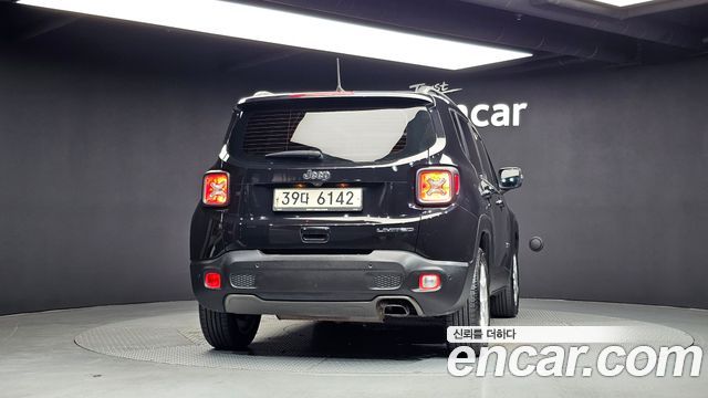 Jeep Renegade 2019 — photo 4