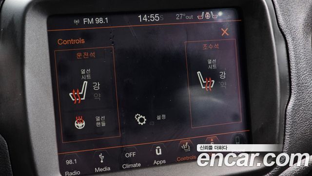 Jeep Renegade 2019 — photo 17