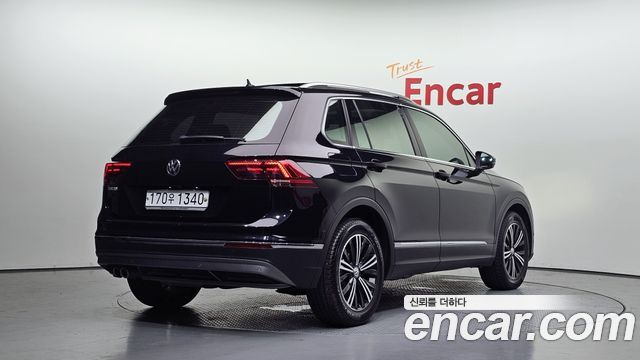 Volkswagen Tiguan 2020 — photo 2