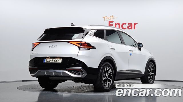 Kia Sportage 2024 — photo 2
