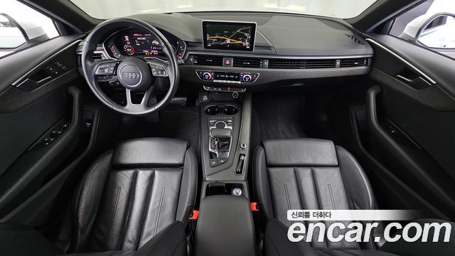 Audi A4 2019 — photo 10