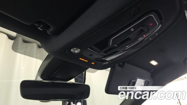 Audi A4 2019 — photo 32