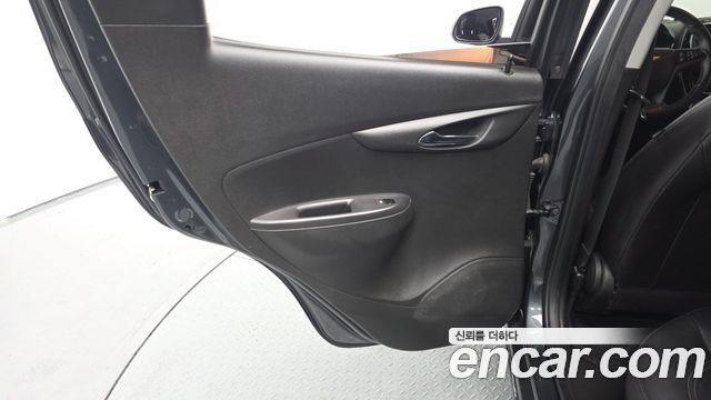Chevrolet Korea Spark 2019 — photo 15