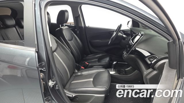 Chevrolet Korea Spark 2019 — photo 16