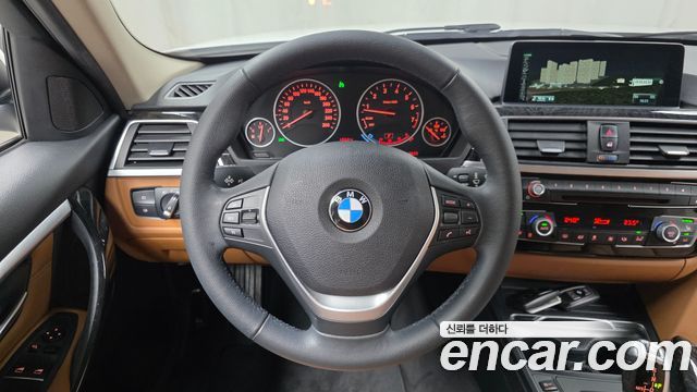 BMW 3-Series 2016 — photo 13