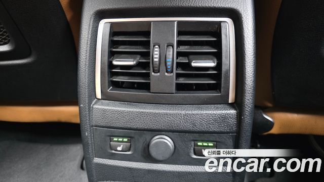 BMW 3-Series 2016 — photo 18